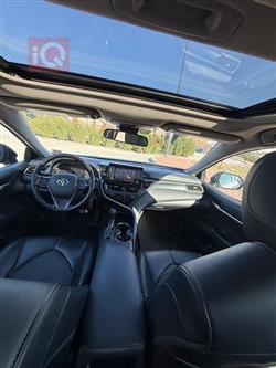 تۆیۆتا کامری